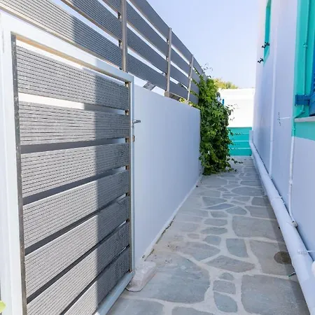 The Seashell Apartment