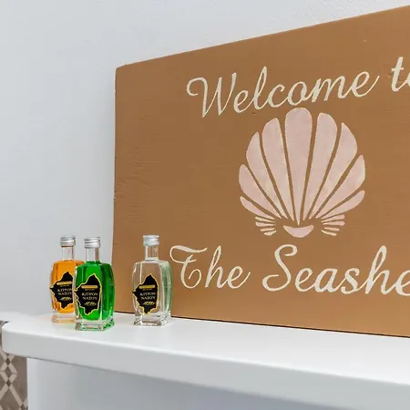 The Seashell Apartment